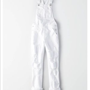 White Overalls NWOT, excellent condition